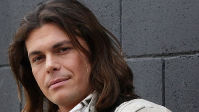 Gianluca Grignani torna con Una Donna Cos&igrave;, in radio dal 1 aprile