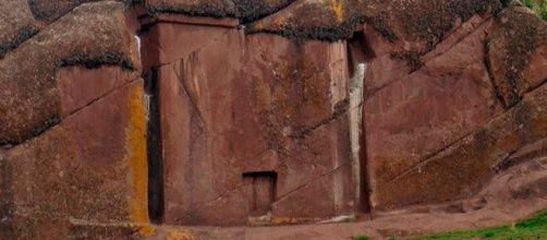 La gran puerta de dimensional de los dioses