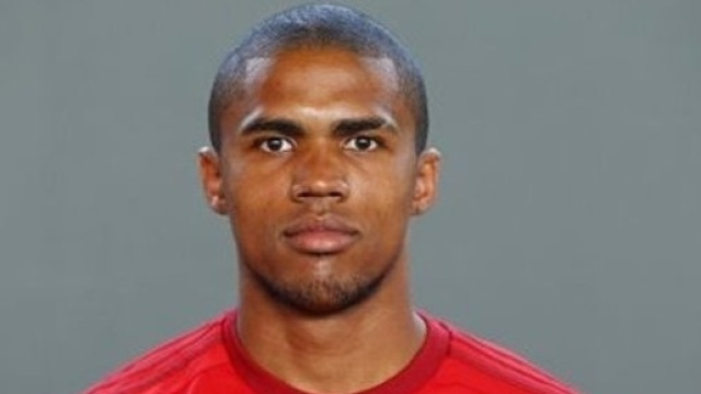Douglas Costa, inesauribile per 90 minuti e oltre.