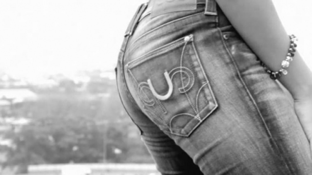 Ulf Buck il medium che legge i sederi