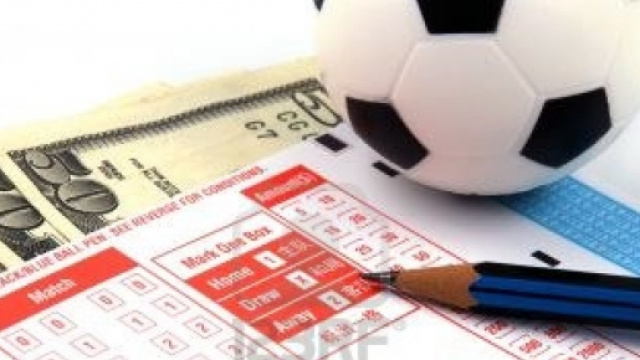 Pronostici calcio di oggi, venerd&igrave; 4 marzo.