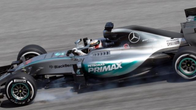 Test di Barcellona 2016: Hamilton davanti a tutti