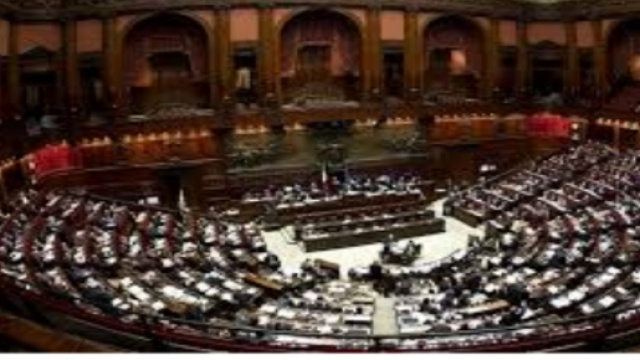 Via al DDL per considerare usuranti gli edili