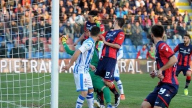 La rete di Claiton Dos Santos (Crotone)