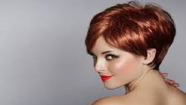 Nuove chiome corte: proposte primavera 2016