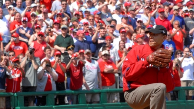 Obama in una partita di baseball