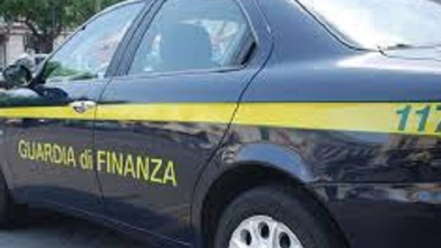 Calabria: lite tra automobilisti degenera, un arresto
