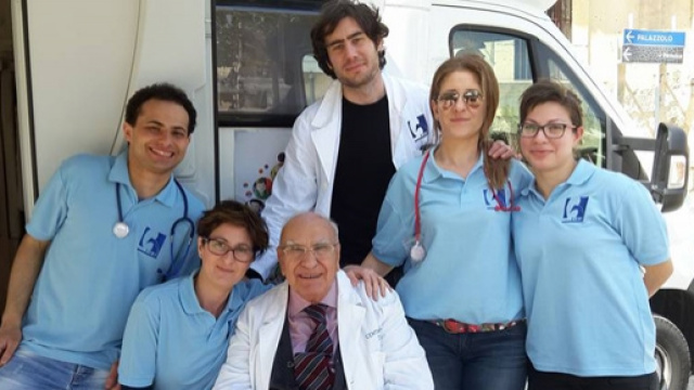 L'equipe che ha curato la Giornata Mondiale del Rene a Siracusa e provincia