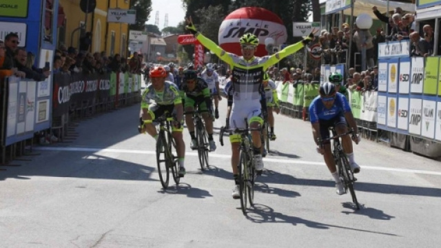 Lo sprint di Manuel Belletti a Gatteo