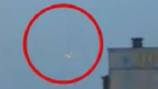 Ufo nei cieli sopra la citt&agrave; di Putin