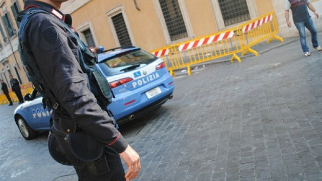 Le forze dell'ordine hanno arrestato un Algerino.
