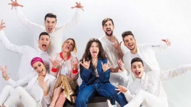 Serale Amici 2016, puntata 2 aprile: i Bianchi