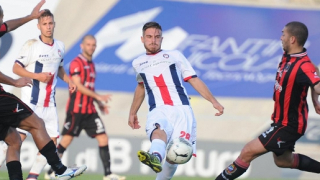 Sfida allo "Scida" tra Crotone e Lanciano