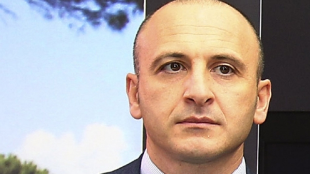 Inter, pazza idea per il centrocampo