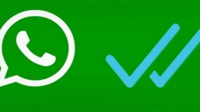 WhatsApp cambia ed introduce i documenti
