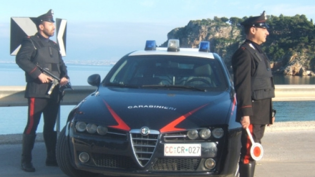 Posto di blocco dei carabinieri a Castellammare