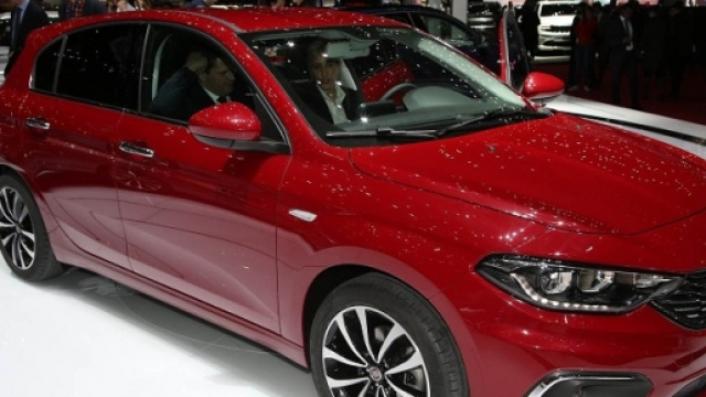 Nuova Fiat Tipo Hatchback 2016