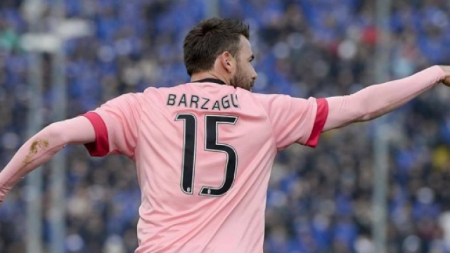 Andrea Barzagli in gol per l' 1 a 0 juventino