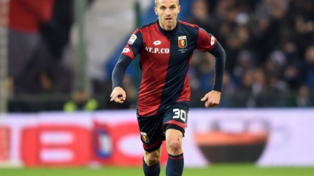 Rigoni, autore del gol vittoria per il Genoa.