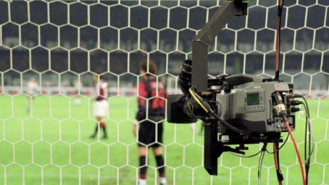 Svolta epocale della Fifa che approva la Moviola