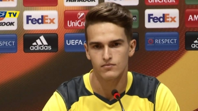 In foto Denis Suarez, accostato al Napoli