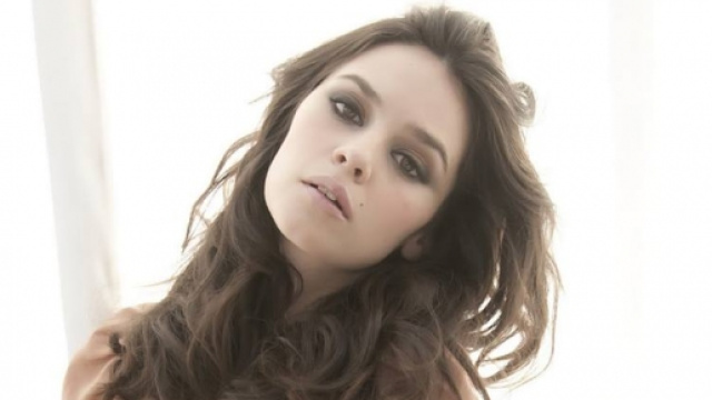 L'attrice brittanica Katy Saunders.