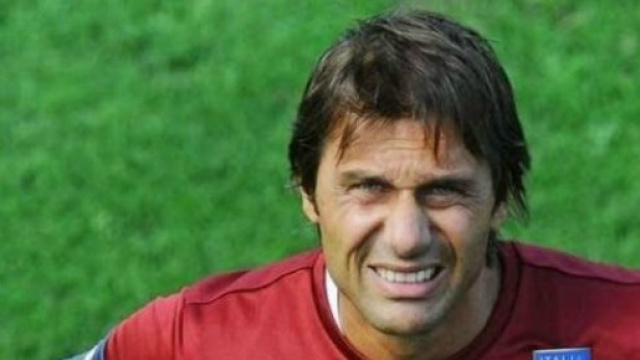 Conte vuole Candreva e Jovetic. Parte il duello con l'Inter