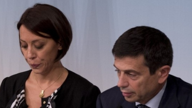 i politici che si sono dimessi per i guai familiari