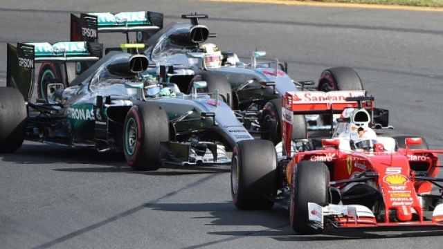 tra i due litiganti mercedes, la ferrari potrebbe approfittarne