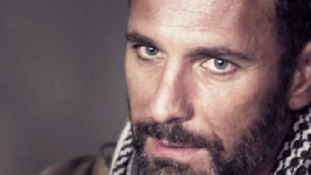 Raoul Bova &egrave; il capitano Enea De Santis