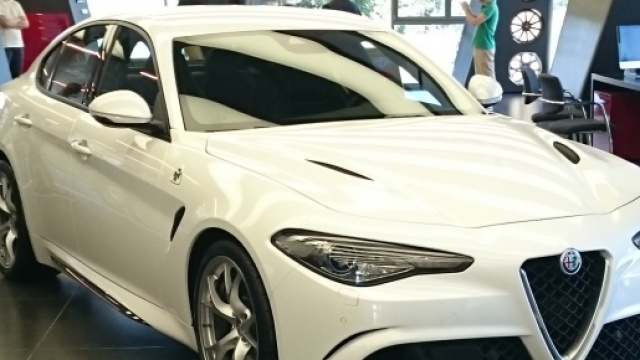 Alfa Romeo Giulia prezzo e listino