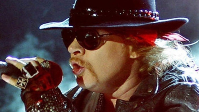 Axl Rose, nuovo frontman degli AC/DC