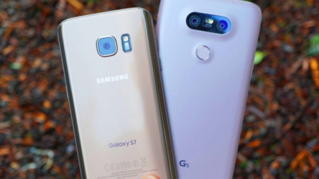 Scontro fotografico tra Samsung Galaxy S7 ed LG G5