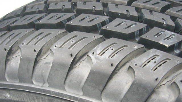 Pneumatici All Season. -Di Ken T1381-