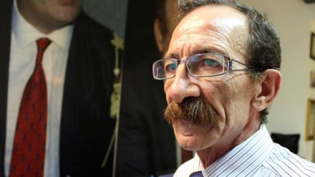 Pino Maniaci, direttore di Telejato, &egrave; accusato di estorsione dalla procura di Palermo