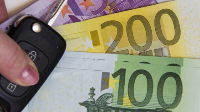 Prescrizione bollo auto, ecco quando non va pagata la tassa automobilistica