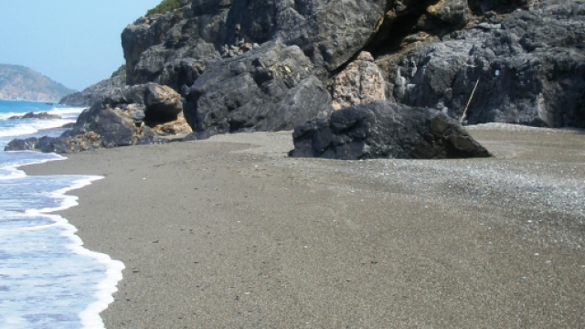 Il Troncone, spiaggia nudista di Marina di Camerota