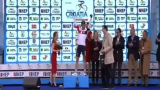Sondre Holst Enger sul podio del Giro di Croazia