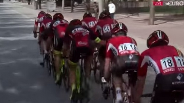 Il trenino della Lotto Soudal al Giro di Turchia