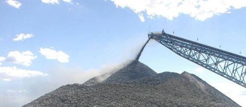 Extra&ccedil;&atilde;o de Ni&oacute;bio por parte da mineradora