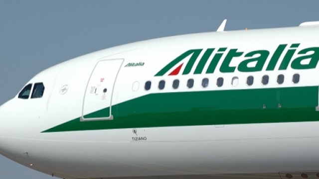 Alitalia assume operatori aeroportuali