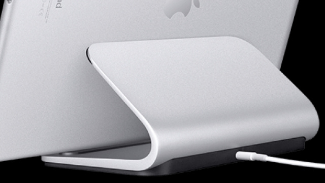 Base, la nuova base di ricarica Logitech