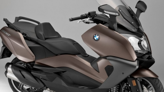 Ecco il nuovo BMW C 650 GT 2016