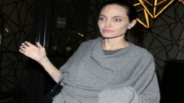 Le ultime foto allarmanti di Angelina Jolie