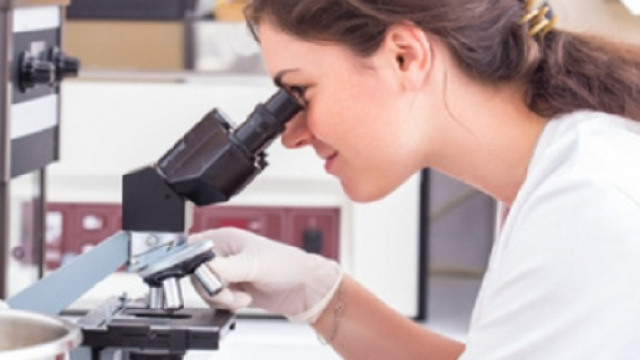 Ricercatori concontratti a struttura piramidale fino a15 anni. Il governo vuole cambiare le regole.