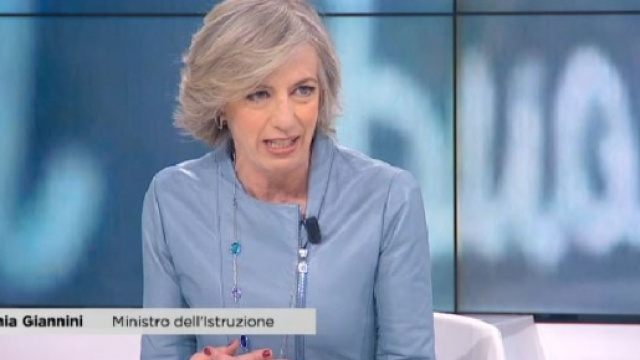 Ultime notizie scuola, gioved&igrave; 28 aprile 2016