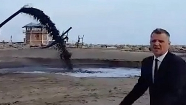 Un fotogramma del video delle "iene maremmane" finite sotto accusa