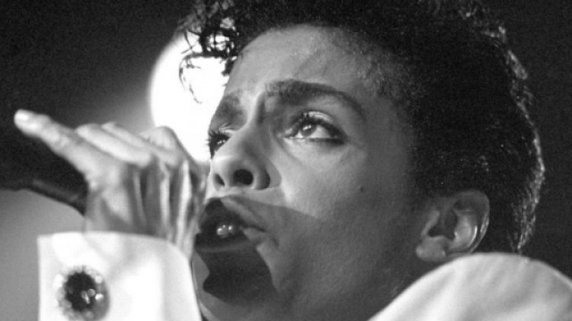 Una performance live di Prince