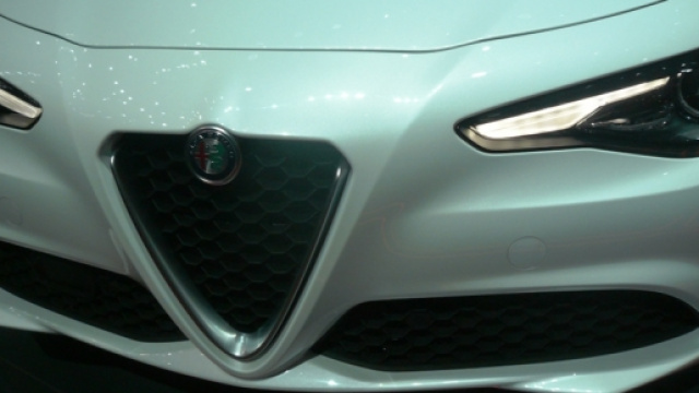 Alfa Romeo Giulia - Frontale e Scudetto