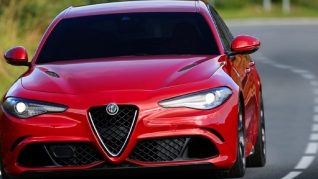 Alfa Romeo Giulia: svelato il listino prezzi ufficiale